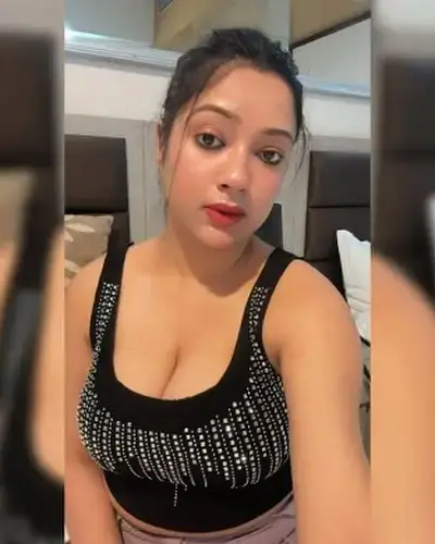 Call Girls Service Surendranagar Dudhrej
